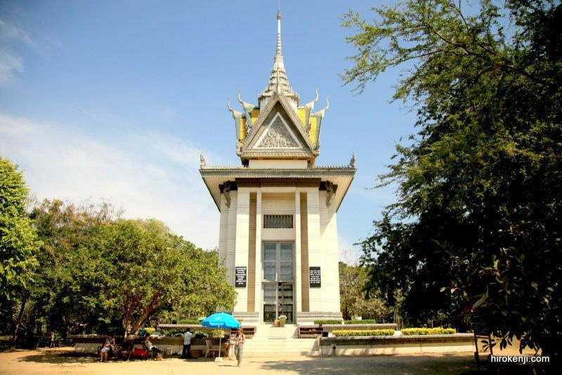 カンボジアの負の遺産、キリングフィールドとトゥールスレン